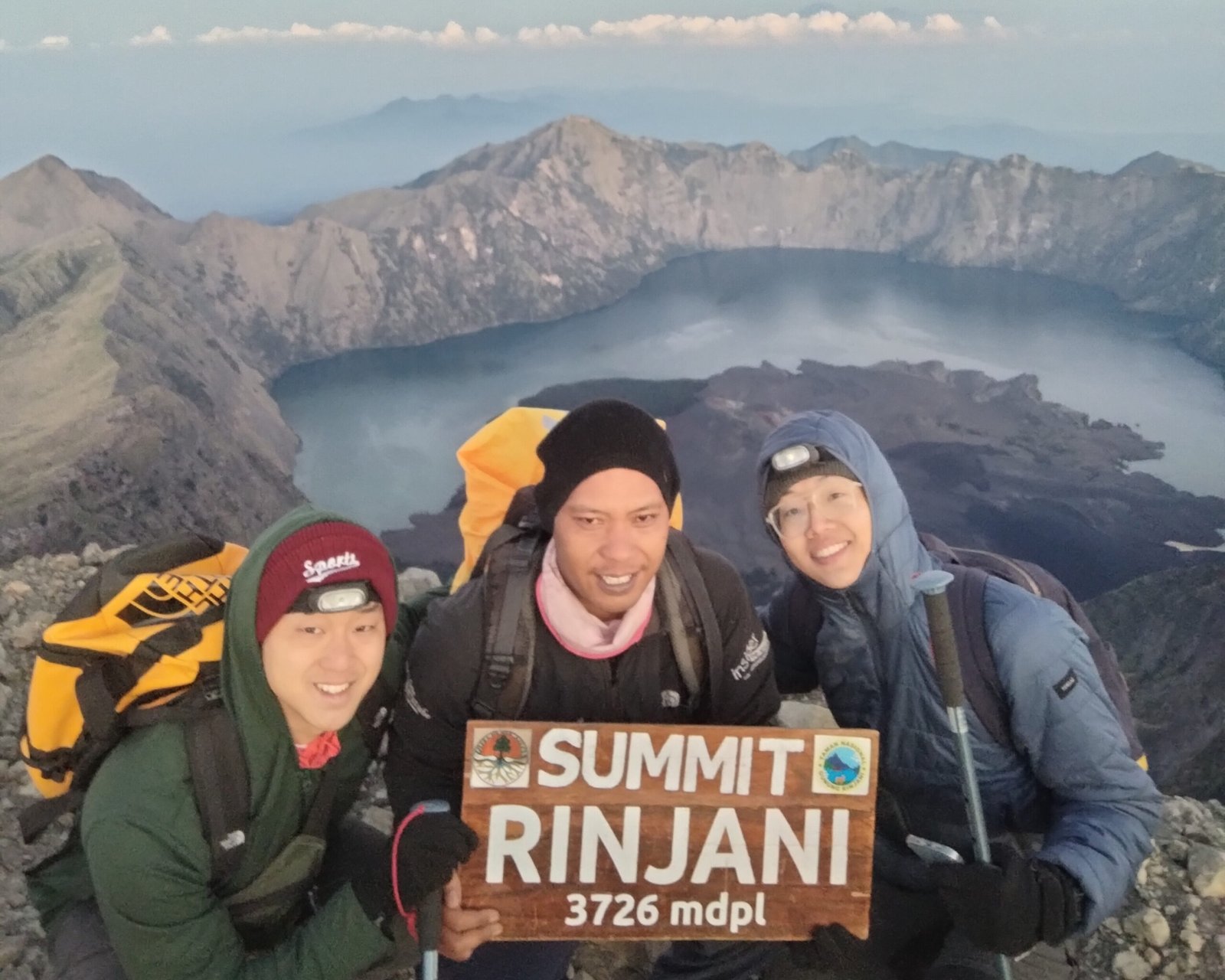 mount rinjani hike, news, summut trek